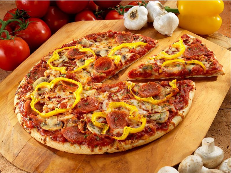SAUCE PIZZA WITH CHEESE