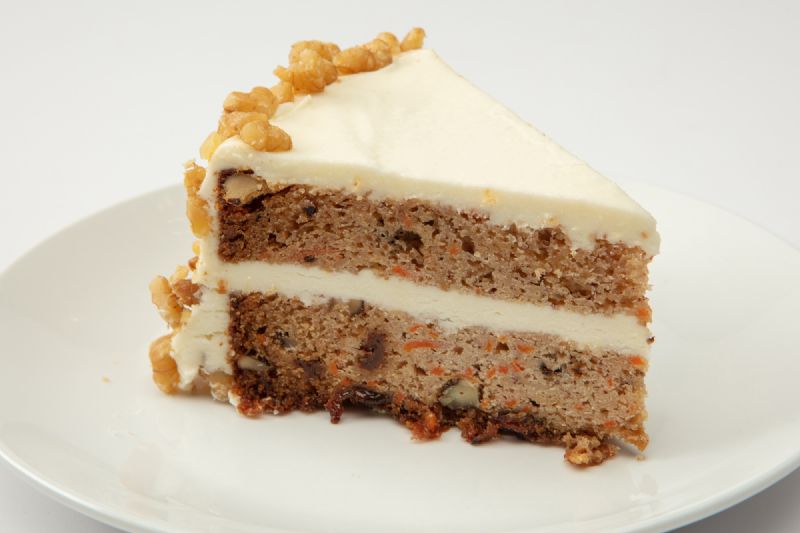 CAKE CARROT 8" 2 LAYER 8 SLICE
